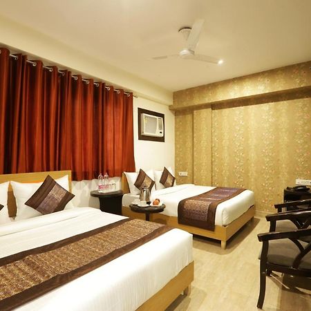 Hotel Ark Suites At Delhi Airport New Delhi Bagian luar foto