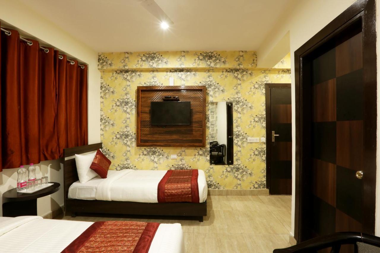 Hotel Ark Suites At Delhi Airport New Delhi Bagian luar foto